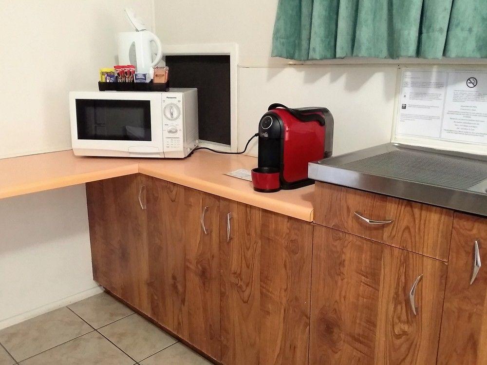 Galaxy Mackay Motor Inn Екстериор снимка